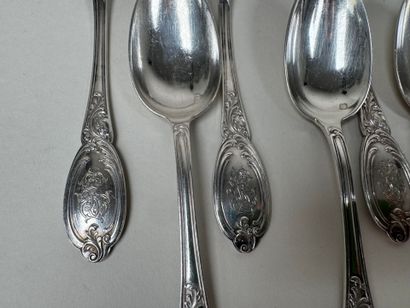 Série de 13 petites cuillères en argent 950/1000,...