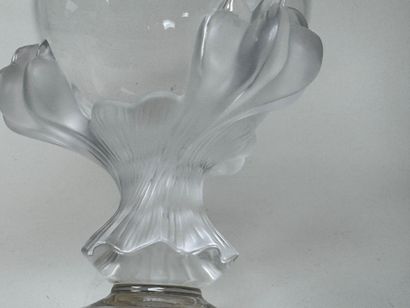 LALIQUE France.
Modèle BAGHEERA.
Coupe sur...