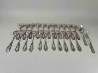 Série de 12 couverts de table en argent 950/1000,...