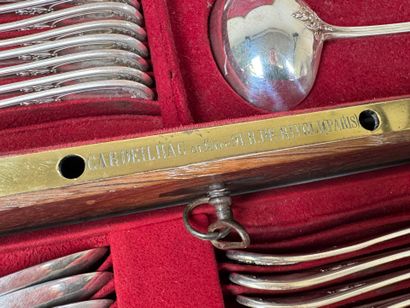 CARDEILHAC. 
Partie de ménagère en argent...