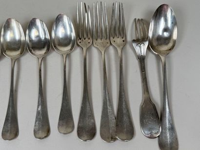 Lot de couverts dépareillés en argent 950/1000,...