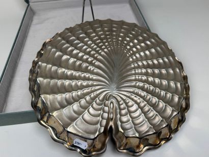 Gianmaria BUCCELLATI (1930-2015).
Plat creux...