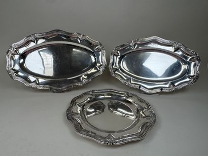 Trois plats en argent 950/1000, poinçon Minerve,...