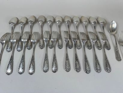 Série de 12 couverts de table en argent 950/1000,...