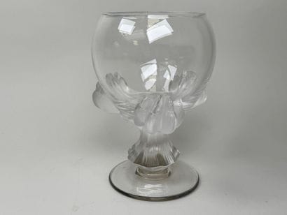 LALIQUE France.
Modèle BAGHEERA.
Coupe sur...