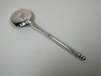 Pelle à glace en argent 950/1000, modèle...