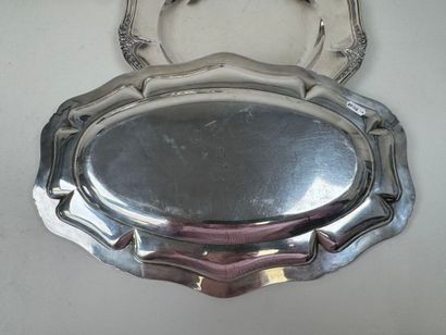 Trois plats en argent 950/1000, poinçon Minerve,...