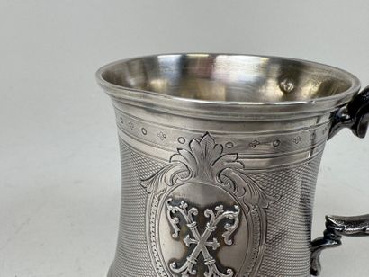 Tasse en argent 950/1000, poinçon Minerve,...
