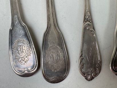 Important lot de couverts en argent 950/1000...