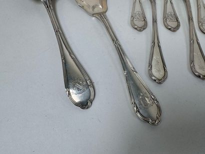 Série de 12 couverts de table et 2 couverts...