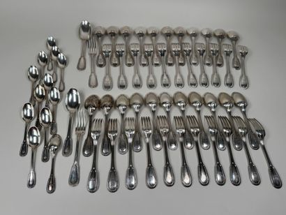 Ménagère en argent modèle à petits godrons,...
