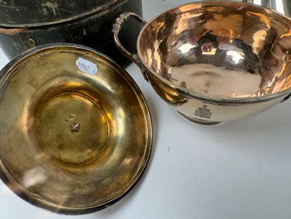 Légumier couvert ou petit bouillon à deux...