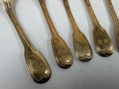 Série de 12 petites cuillères en argent doré...