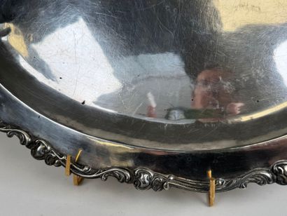 PEROU.
Grand plat en argent 925/1000, le...