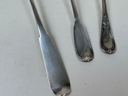Trois louches en argent 950/1000, modèle...