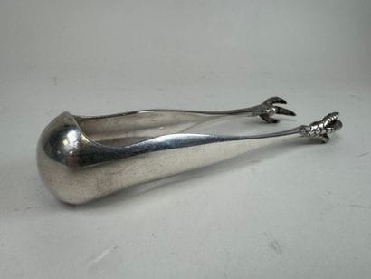 Pince de service en argent 950/1000e en forme...