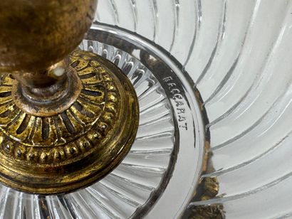 BACCARAT.
Centre de table composé d'une coupe...