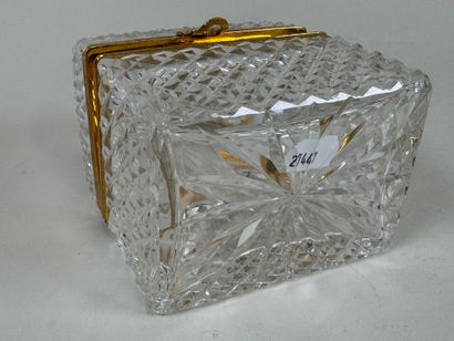 Small cut-crystal box decorated with diamond...