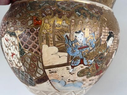 JAPAN, SATSUMA.
A large polychrome and gold...