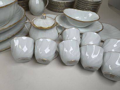 BERNARDAUD et Cie.
VERLAINE model.
Important...