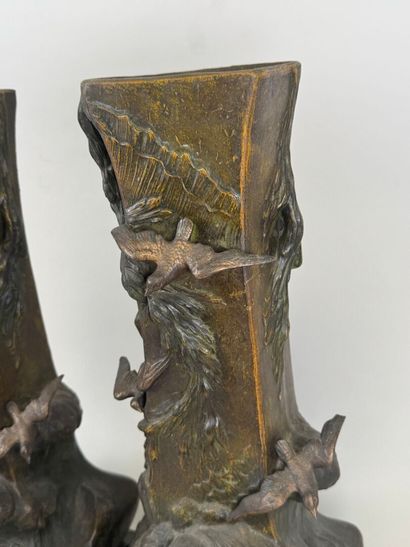 School, 20th century.
Large pair of regula...