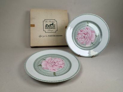 HERMES.
Les Pivoines