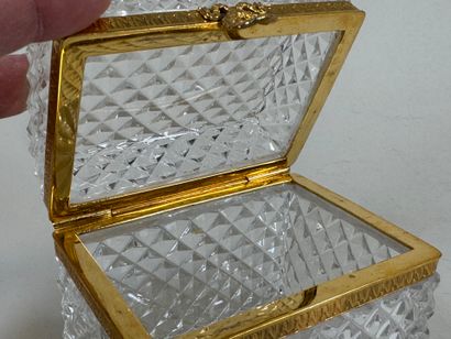 Small cut-crystal box decorated with diamond...