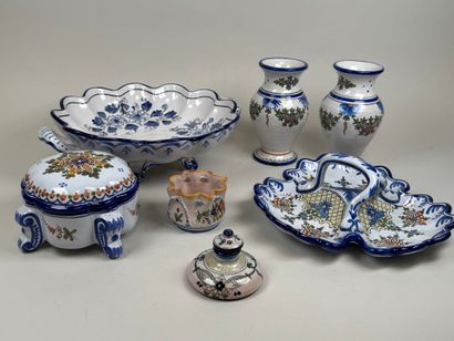 MONTAGNON in Nevers. 
Important glazed earthenware...