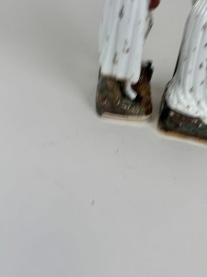 PORCELAINE DE PARIS. 
The Courtesans. 
Pair...