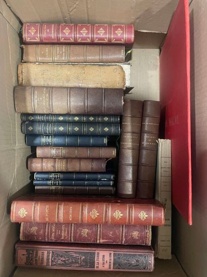 [HISTORY AND MISCELLANEOUS]
Approx. 18 vol....