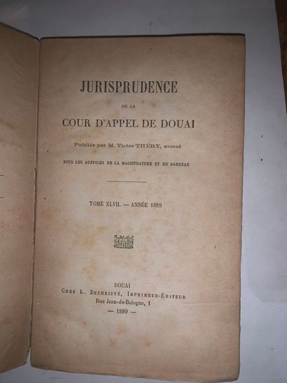 [DOUAI]
Notes ou essais de statistiques sur...