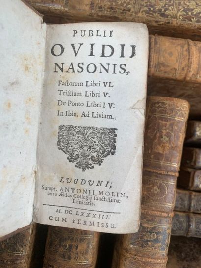 18th-century binding, approx. 25 volumes,...