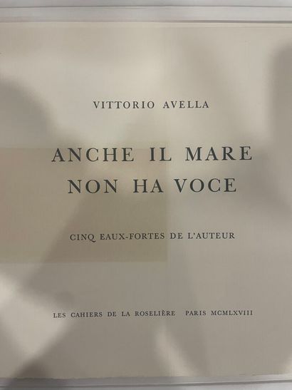 AVELLA Vittorio
The sea too is voiceless....