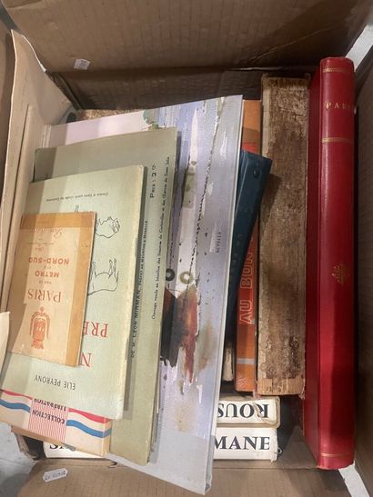 Environ 35 volumes ou plaquettes début ou...