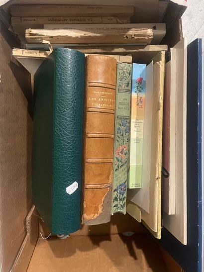 [TOURAINE]
Environ 40 vol. ou plaquettes...