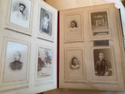 [PHOTOGRAPHIES]
Album photographique in-4...