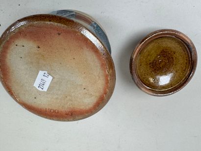 Le DON workshop.
Covered pot in polychrome...