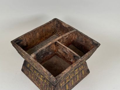 ASIA, 20th century.
Wooden pot with compartments,...
