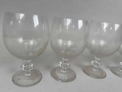 DAUM France.
Suite of 5 cut crystal tasting...