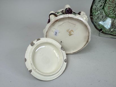 Lot including:
- LANGEAIS, 20th century.
Cream...