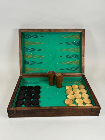 Large wooden folding checkers game, the interior...