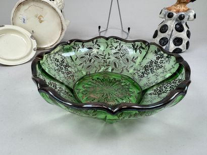 Lot including:
- LANGEAIS, 20th century.
Cream...