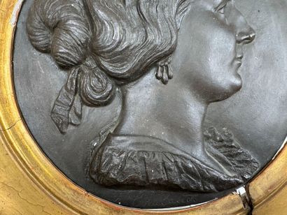 F. CHABAUD, 19th century.
Bust of a woman.
Circular...