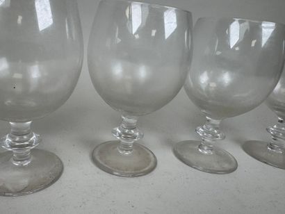 DAUM France.
Suite of 5 cut crystal tasting...