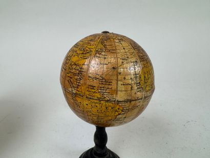 NIK ATLAS in Paris, 19th century.
Small earth...