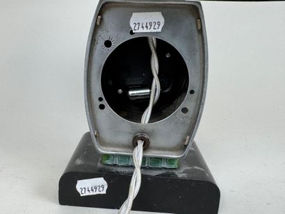 COTNA.
Small clock in metal or brushed aluminum,...