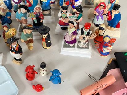 Very large lot of accessories and mismatched...
