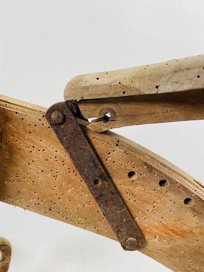 Wood and metal tricycle, adjustable seat.
59...
