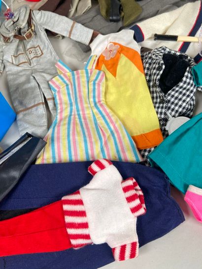 BARBIE clothes, 60's including 