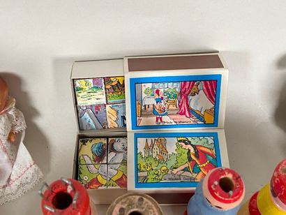 Very large lot of accessories and mismatched...